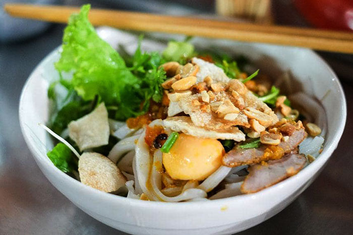best Vietnamese soups my quang